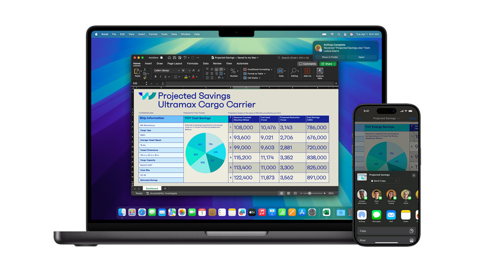 Un Mac et un iPhone affichant un document Excel.